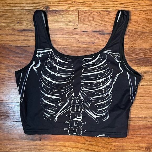 ROMWE Bundle of 4 Tops Women’s Size Small 90’s Y2K Goth Grunge - Picture 9 of 16